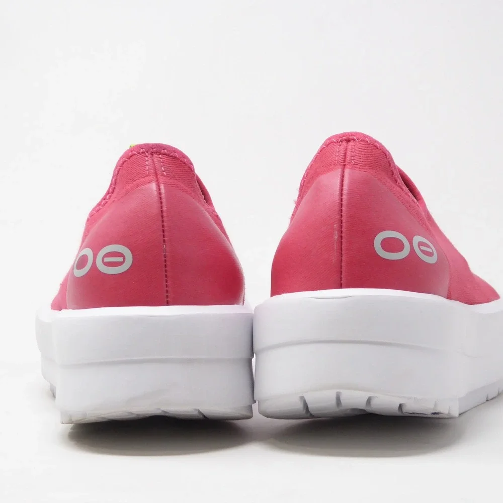 OOFOS Women OOmega eeZee Low Shoe Pink Recovery Slip On Sneakers 6.5